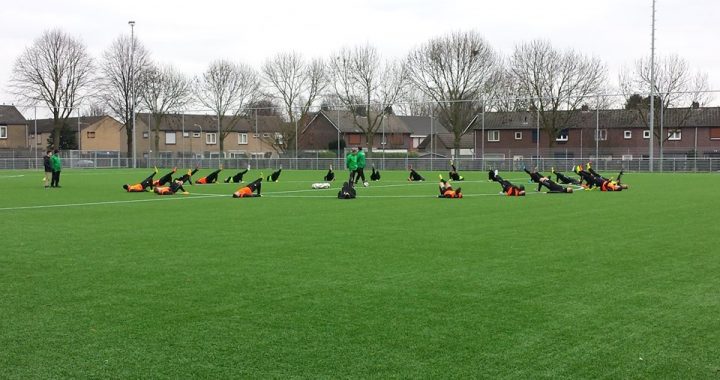 Nieuw bloed op eerste training