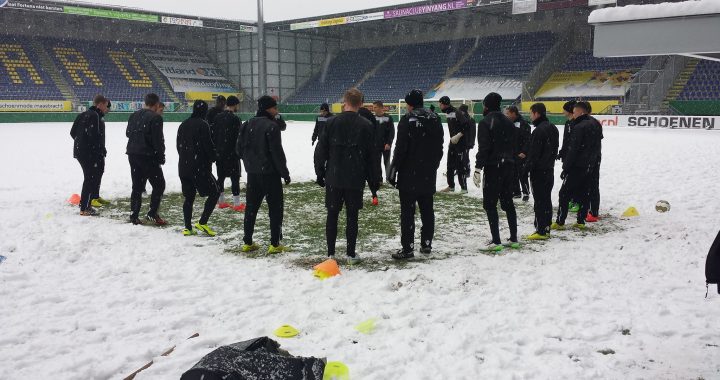 Laatste training ingesneeuwd