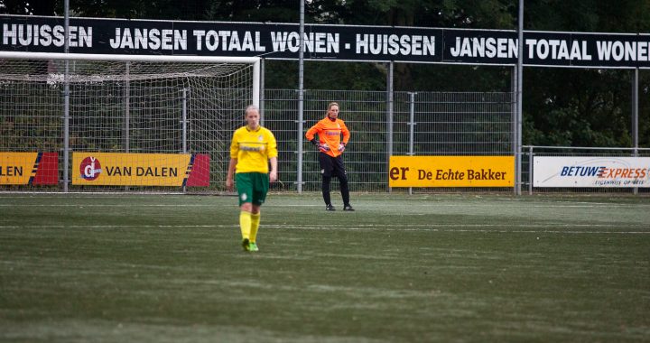 Puntverlies dames in bikkelharde wedstrijd