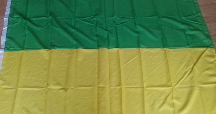 Geel/groene vlag als voordelige aanbieding!
