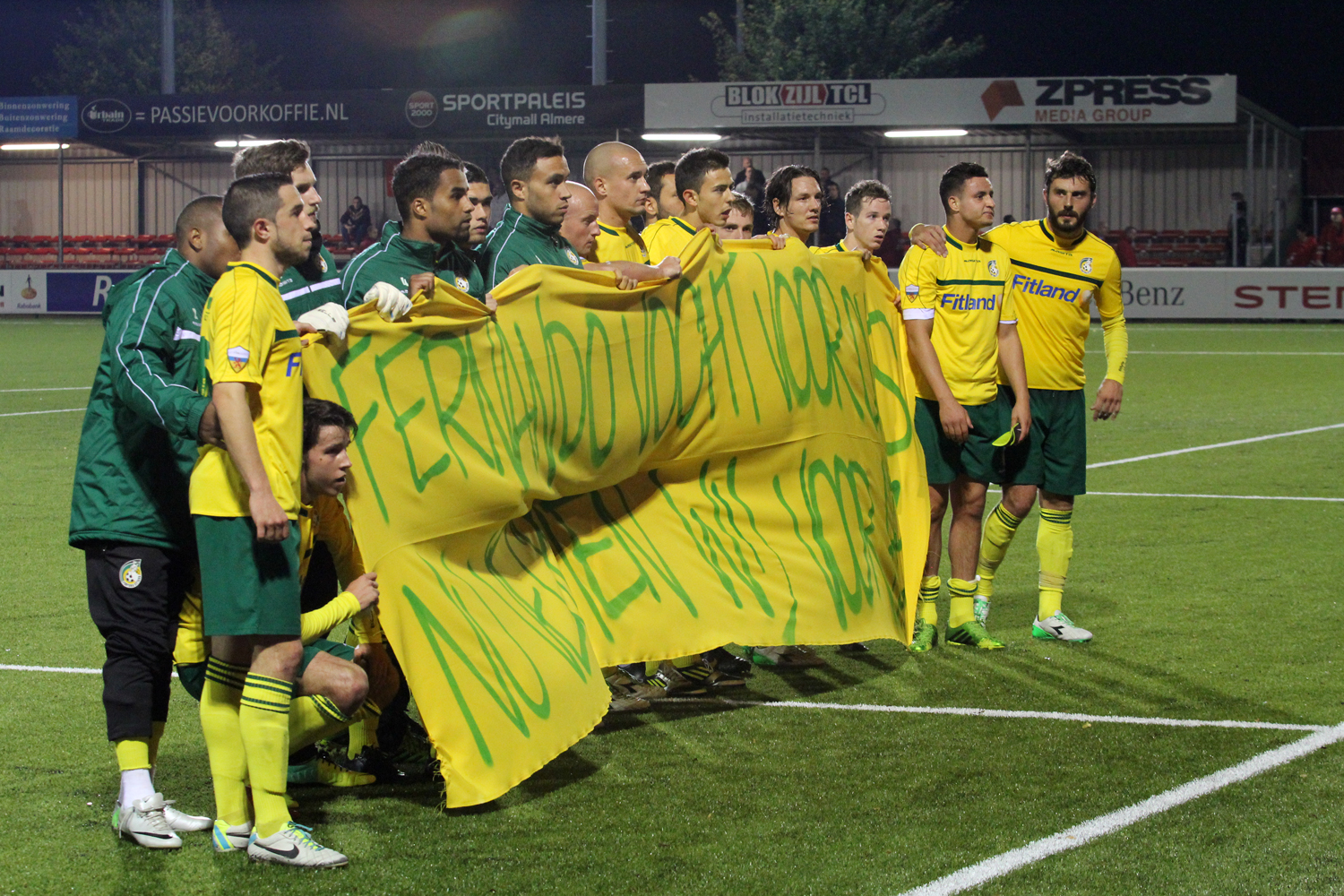 Zitterd op sjtap: Almere City FC (01-11-2013) – Fortuna Supporters
