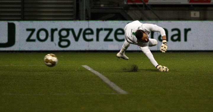 Zitterd op sjtap: S.B.V. Excelsior Rotterdam (29-11-2013)