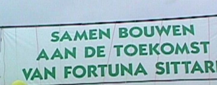 Fortuna oefent tijdens eindejaarsborrel