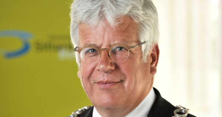 Column: “Sjraar moet weer burgervader worden”