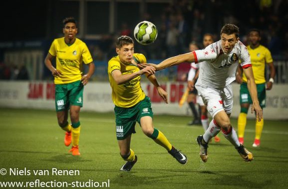 2-jarig contract voor Clint Essers
