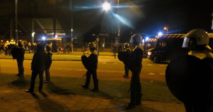 persconferentie over geweld door politie!