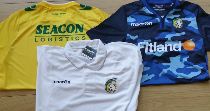 Merchandise pakt uit (met oa nieuwe shirts) op Open dag!