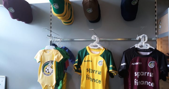 Vouchers shirts tijdelijk uitverkocht